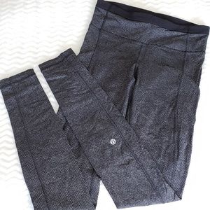 Lululemon Giant Herringbone Speed Tight 4
